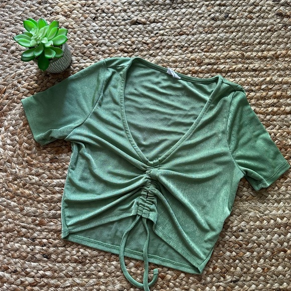 RUCHED CROP TOP - Picture 1 of 5